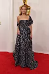 Jennifer Lawrence na crvenom je tepihu nosila haljinu s točkastim uzorkom modne kuće Christian Dior