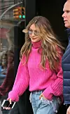 Dolčevita kao statement komad u izvedbi Gigi Hadid.