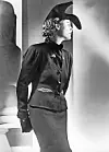 Kreacija iz 1937. nadahnuta radovima španjolskog nadrealiste Salvadora Dalija.