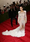 Kim Kardashian na Met Gali 2015. godine