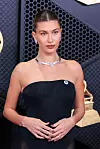 Hailey Bieber