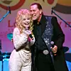 Randy je bio dugogodišnji suradnik slavne sestre Dolly Parton.