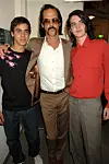 Nick Cave sa sinovima Lukeom i Jethrom na modnoj reviji Belle Freud u Londonu 2006.