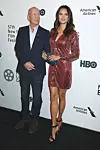 Sa suprugom Emmom Heming na premijeri filma 'Brooklyn bez majke' u New Yorku 2019.