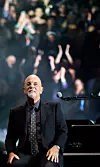 Billy Joel početkom mjeseca nastupio je u Madison Square Gardenu i iznenadio izgledom.