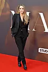 Angelina Jolie oduševila je Dolce&Gabbana odijelom na londonskoj premijeri filma 'Maria'