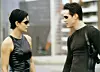 Carrie-Anne Moss i Keanu Reeves u filmu Matrix