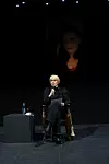 Teatrologinja Lada Čale Feldman pratila je Mirin rad na autobiografskom dijelu predstave.