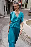 Satinirana bluza s naborima - 29,95 eura; Satenska midi suknja - 27,95 eura