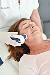Tretman ‘Skin Rejuvenation‘ izvodi se laserom i sjajan je za pomlađivanje kože lica.