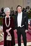 Elon Musk s majkom Maye na proslavi Met Gala u New Yorku proljetos