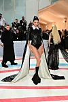 Kendall Jenner ar