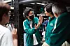 Redatelj Hwang Dong-hyuk i Lee Jung-jae na setu
