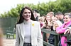 Kate sa simbolom Walesa na reveru kaputa