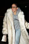 Jennifer Lopez ponosna je vlasnica jedne od najrjeđih, te najskupljih Hermèsovih torbi na svijetu, Himalaya Birkin torbe, načinjene od kože himalajskog krokodila