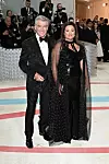 Pierce i Keely Shaye Brosnan Met Gala 2023.