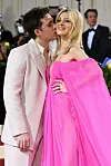 Brooklyn Beckham sa suprugom Nicole Peltz