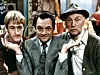 S Nicholasom Lyndhurstom koji je glumio Rodneyja Trottera i Lennardom Pearceom koji je tumačio ulogu njihovog djeda Edwarda