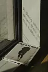 Holographik space