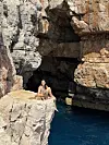 Na plaži s ljubimcem Ogijem