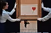 'Girl With The Baloon' nakon samouništenja postala je 'Love is in the Bin'
