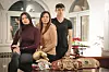 Ivana Davidovski Cikatic,supruga Branka Cikatica snimljena ui svom domu u Solinu kod Splita,na slici sa djecom,Lucijom i Brunom 250118
