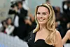 Australska glumica Margot Robbie izgledom bi se lako uklopila u različita vremenska razdoblja