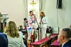 Nina Badrić i Ivana Husar Mlinac u emotivnoj izvedbi pjesme ‘Gospodine, hvala’.