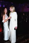 Maria Shriver i Carolyn Bessette-Kennedy na balu Fire&Ice