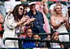 Kristina Čilić sa sinovima Vitom i Baldom na tribinama Wimbledona