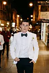 Josip je nosio odijelo Suitboxa i Marija Peteka