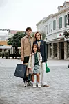 Za hladne jesenske dane! Darujemo vam kupone za shopping u Designer Outletu Croatia