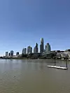 Puerto Madero je moderna četvrt poznata po preuređenim dokovima i visokim neboderima