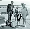 S prvom suprugom, Diane Cilento, sinom Jasonom i njezinom kćeri Gigi, 1967.