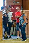 Corinna Schumacher sa sinom Mickom na svom ranču CS u Švicarskoj