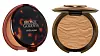 Estee Lauder Bronzee Godess Powder Bronzer 485 kn Becca Sunlit Bronzer 299 kn ( Douglas )