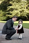 Allen Leech kao udovac Toma Branson s kćeri kojoj je dao ime po pokojnoj supruzi