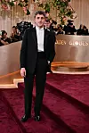 Paul Mescal bio je elegantan u crnom odijelu