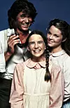 Melissa Gilbert (u sredini) s Melissom Sue Anderson i Michael om Landonom u seriji 'Mala kuća u preriji' C