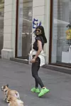 Borna u šetnji s psima Stelom i Kobijem.