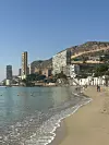 Alicante sa svojim pitoresknim ulicama i pješčanim plažama na svakom koraku odiše romantikom