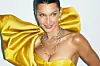Bella Hadid u blagdanskoj kampanji za Swarovski
