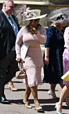 Oprah Winfrey u sjajnim je odnosima s Meghan Markle i princom Harryjem pa je tako bila i na njihovoj svadbi u svibnju 2018. godine.