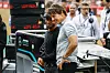 Tom Cruise družio se i s Lewisom bratom, Nicolasom Hamiltonom na stazi u Silverstoneu 2022. godine