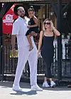 Tristan Thompson, Khloe Kardashian i njihova kći True.