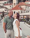 Sa suprugom, ortopedom Nenadom Medančićem u braku je nešto manje od četiri godine