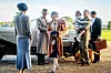 Scena iz prvog filma ‘Downton Abbey‘,Elizabeth McGovern, Harry Haddon-Paton, Laura Carmichael, Hugh Bonneville i, Michael Fox