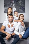 Maja sa suprugom Tomislavom i djecom Milom (5) i Danom (3)