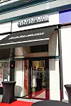Napapijri butik nalazi se u samom centru, na Trgu bana Josipa Jelačića.