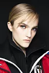 Versace backstage; natural izgled je na cijeni